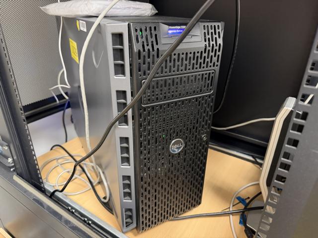 DELL Poweredge T330 max Server